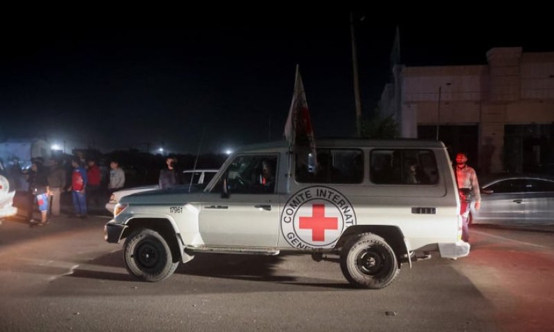 נשיאת הצלב האדום בעזה: 'לאפשר לבקר את החטופים'