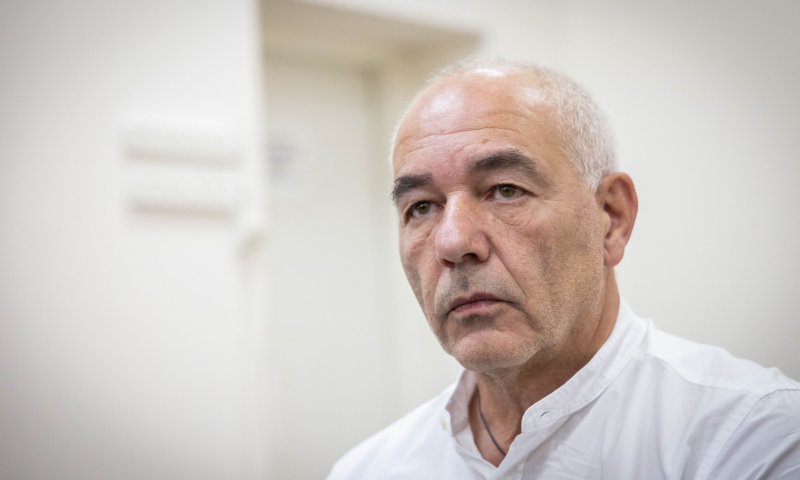 אחרי 10 שנות מריחה: פרשת רונאל פישר לקראת עסקת טיעון