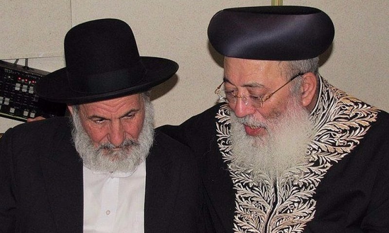 מה גרם לדרעי לסייע לרב בוארון שיצא נגד הרב עובדיה?