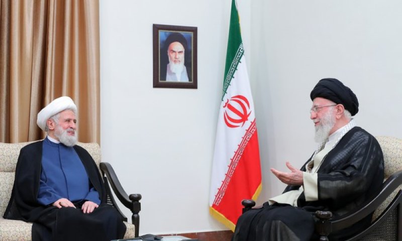 לקראת הסדרה בלבנון? המסר ששלח חמינאי לחיזבאללה