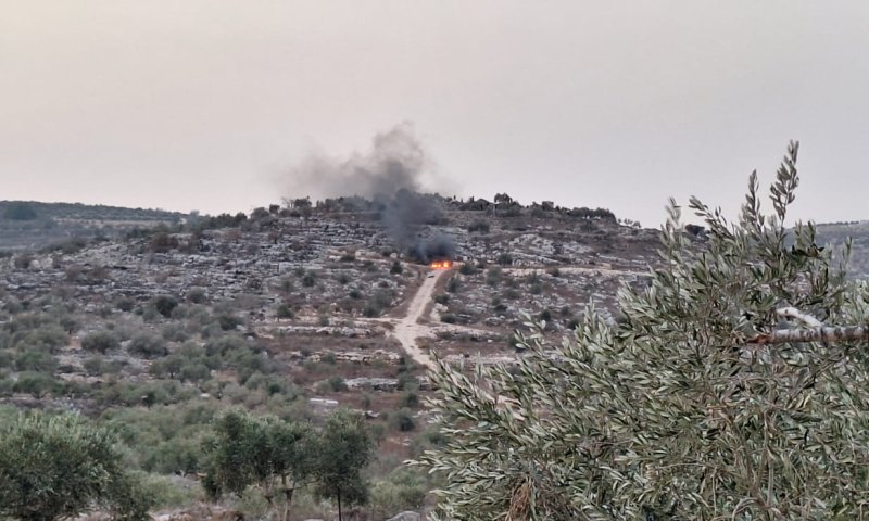 תקיפה בגבעת 'שירת ציון': עשרות ערבים חדרו למתחם, תקפו והרסו