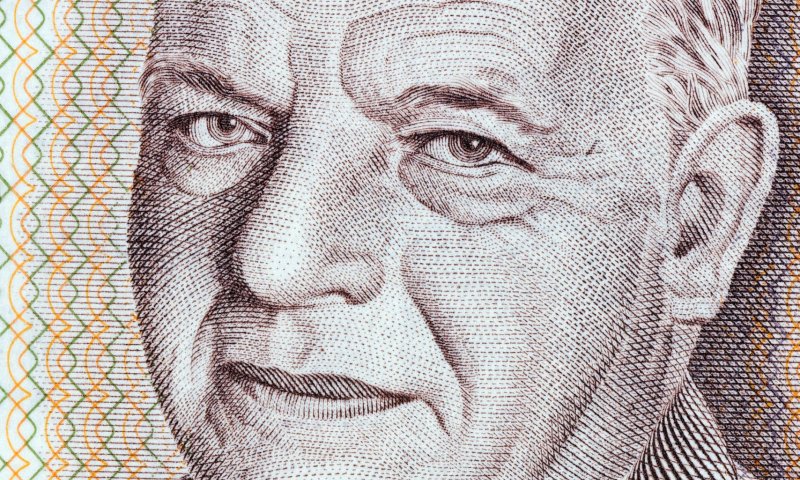 גחלילית, מטוס וערגה | המילים שחידש ביאליק בעברית