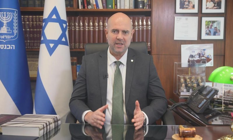 אוחנה פונה לאסתר חיות: "בואו נמצא פתרון ביניים"