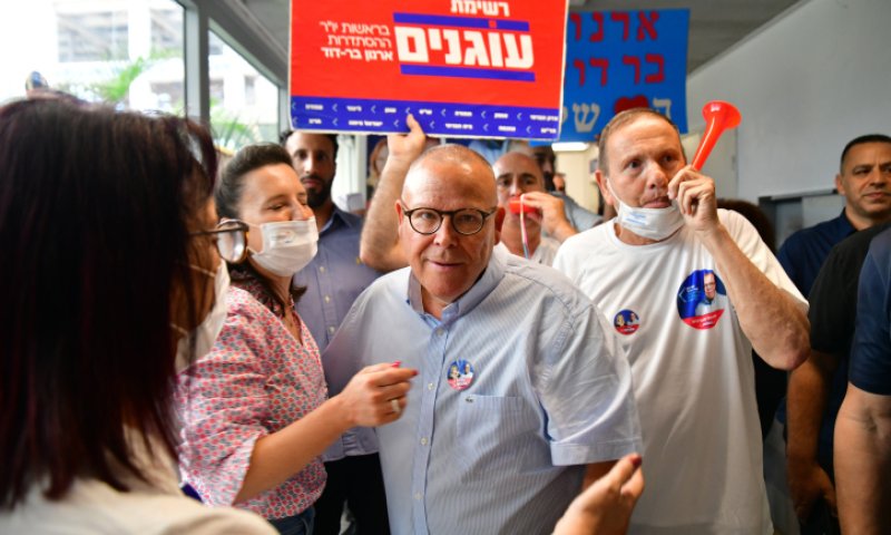 לקראת ניצחון מוחץ: זה יו"ר ההסתדרות הנבחר