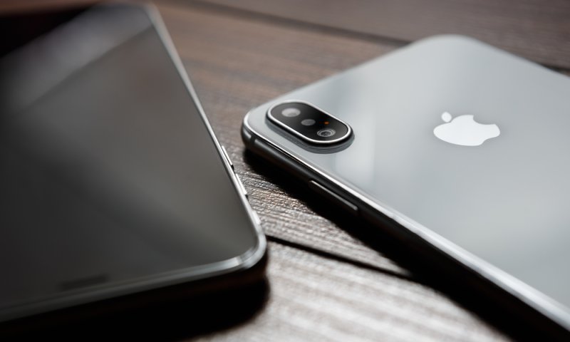 חברה ישראלית תובעת את אפל על הפרת פטנטים