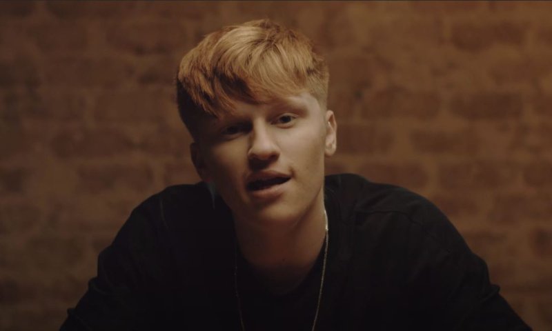 צפו: אור עמרמי ברוקמן בסינגל מרגש על האימוץ