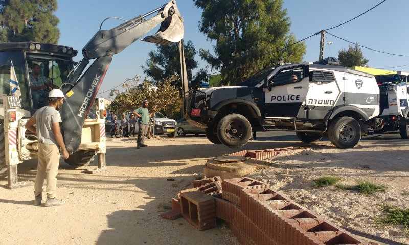 ביצהר מכשילים שוטרים או עוזרים להם? צפו