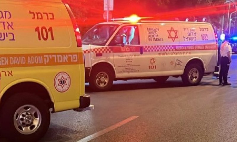 גבר בן 45 נפגע מרכב בחיפה, מצבו קשה