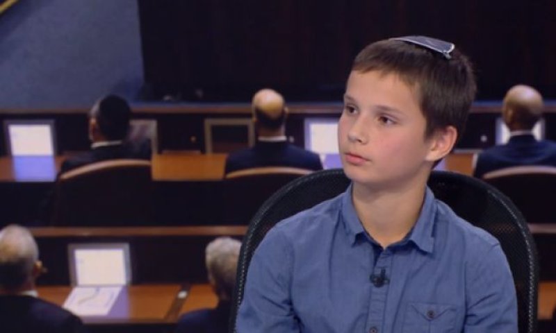 בדרך לתקשורת | הג'וב החדש של הפרשן הצעיר