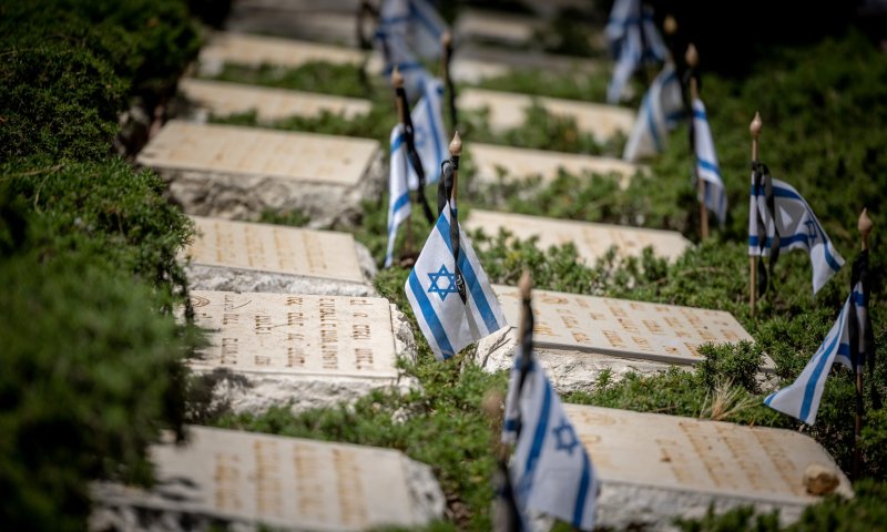 משרד הביטחון נגד האוצר: מתנגדים לפגיעה במשפחות השכולות