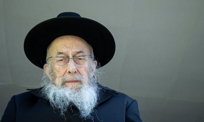 במהלך החקירה: הרב טאו התעמת עם נחמה תאנה