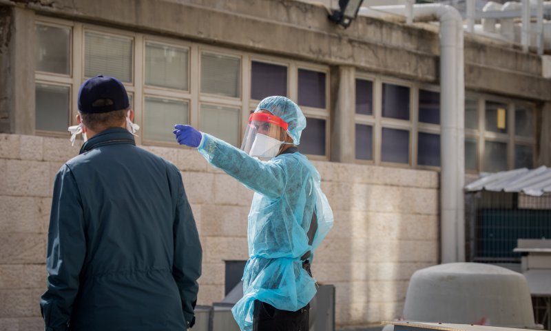 חשש להידבקות: החלה חלוקת מסכות במשטרה