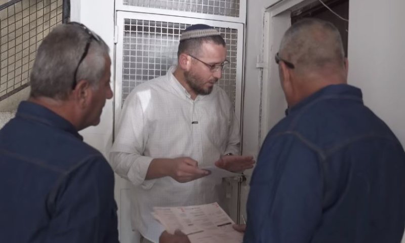 צפו: גובה החובות הסרוג של חברת החשמל: "עושים הכל כדי להמנע"