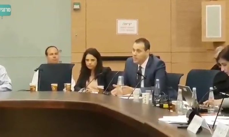 אופס: אשכנזי כינה את זוהר יו"ר האופוזיציה &bull; דיון סוער