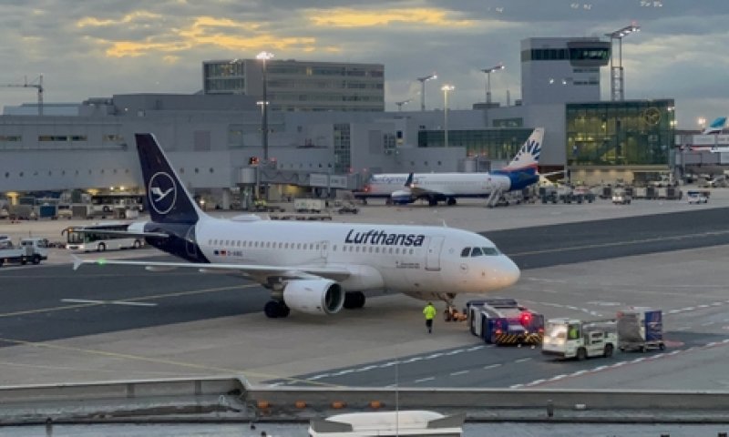 נערכים למתקפה: ביטולי טיסות והקריאה לעזוב את לבנון