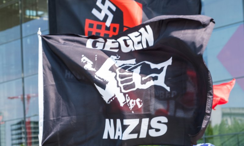 סיוט בבי"ס בגרמניה: צלבי קרס וצעקות "היי יהודי"