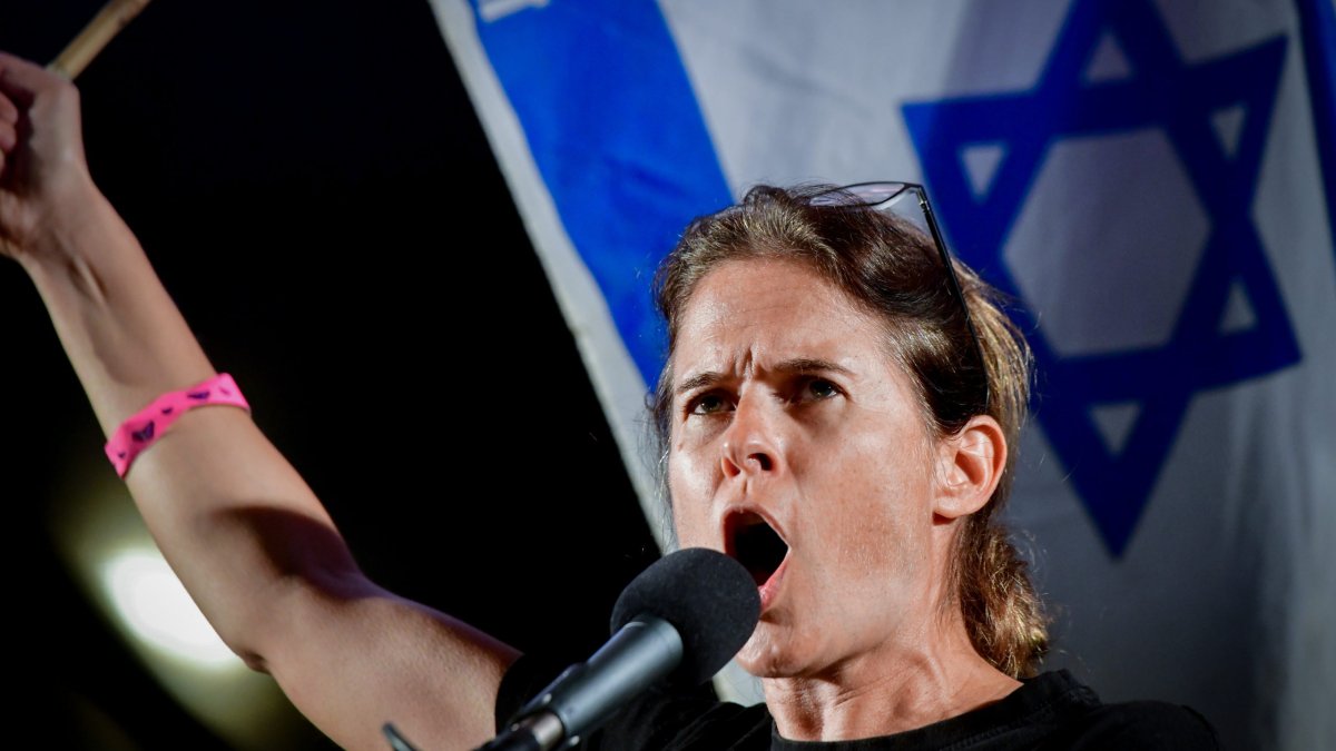 שקמה ברסלר בתגובה ראשונה לחשיפה הדרמטית - סרוגים