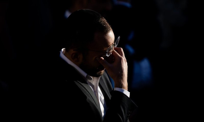 אלפים ליוו את הנרצח. אביו: "אני מצטער בפניך" | גלריה