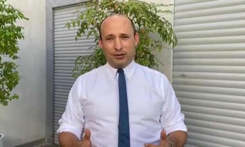 בניגוד לפייקניוז|צפו: זה מה שבנט אמר על הלהט"בים