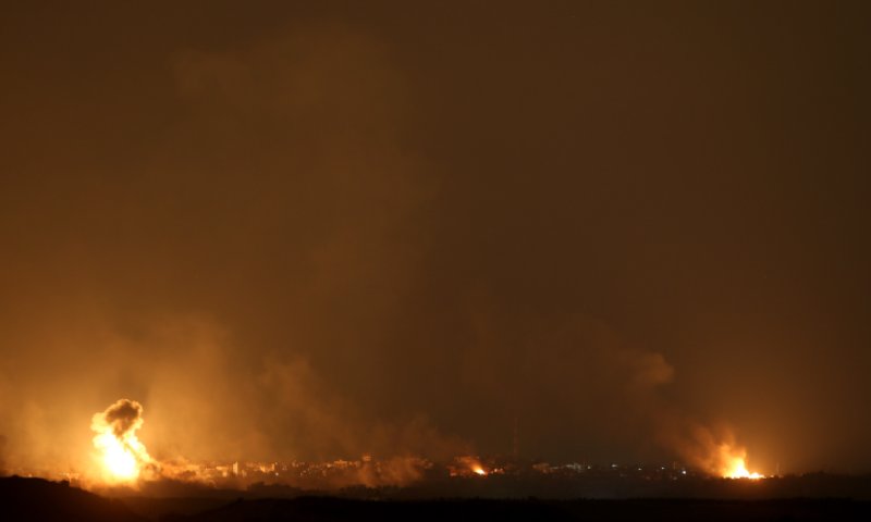 הפגזות כבדות בעזה; שני חיילים נהרגו
