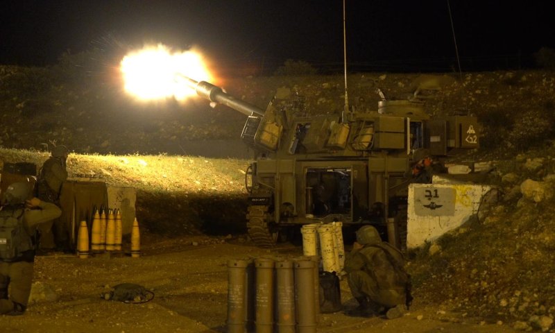 בתגובה לירי הרקטה: צה"ל תקף הלילה בדרום לבנון