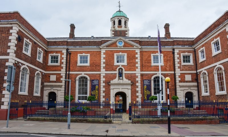 בריטניה: מאסר עולם לאחות שרצחה 7 תינוקות