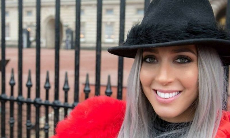 פאשנאינסטה: כשהאהבה לאופנה מתחילה בראש