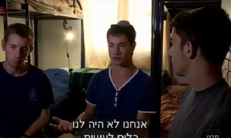 שנה לחטיפה; החברים מהישיבה מדברים. צפו