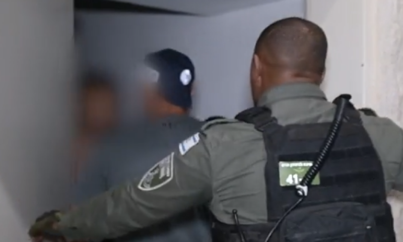 נעצרו 25 חשודים בסחר נשק, בהם אישה וקטין