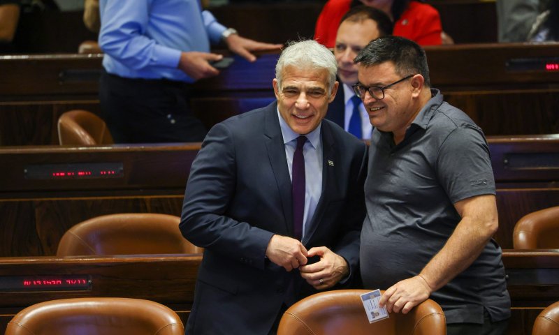 כאב ראש נוסף לקואליציה: "אחזור לא להצביע"