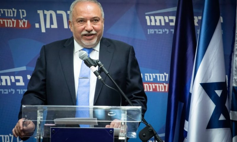 68 ח"כים: ליברמן משנה כיוון ומציע מתווה חדש