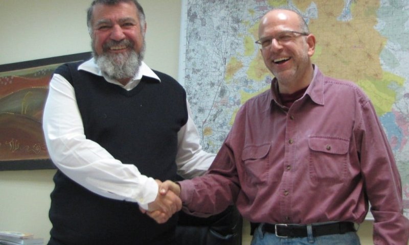 על האש עם ירון דקל בחוות גלעד