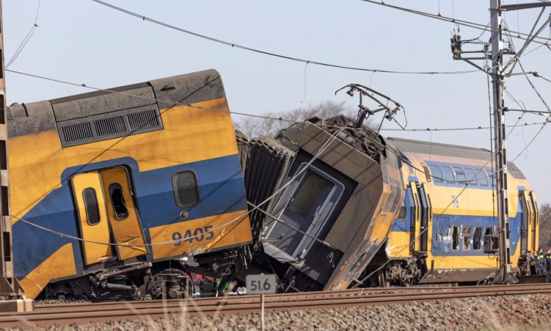 תאונה קשה בהודו: לפחות 5 הרוגים בהתנגשות רכבות