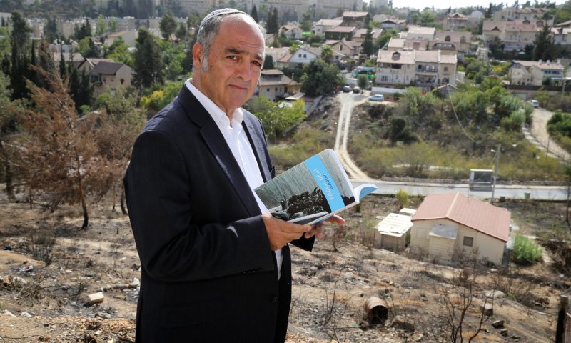 "גלגל חוזר בעולם" של הרב סבתו| ביקורת ספרים