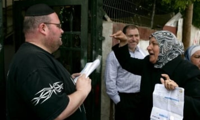 'המקור' בערוץ 10: תיעוד האלימות בשכונת שמעון הצדיק