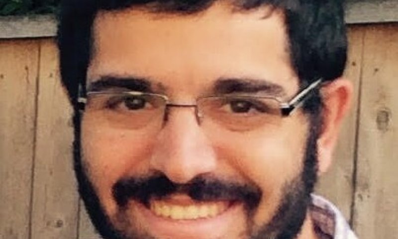 לגנוב ספר שאינך מסכים לתוכנו? לאן הגענו?!