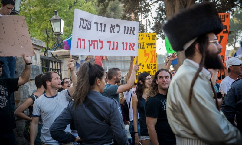 "חוק עוקף בג"ץ": המלחמה על השבת מחריפה