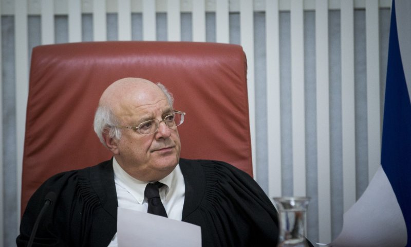 בג"ץ: הוצאת רה"מ נתניהו לנבצרות בסמכות מנדלבליט