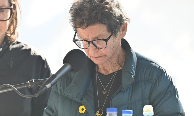 יוכבד ליפשיץ בהלווית בעלה: "חטפנו מכה קשה מאנשים שעזרנו להם"