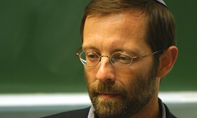 פייגלין: מצטער שנפתלי בנט חזר בעניין סירוב פקודה