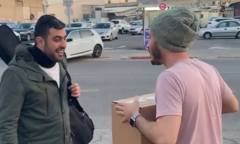 צפו: המתנה המרגשת שקנה נתן גושן לישי ריבו