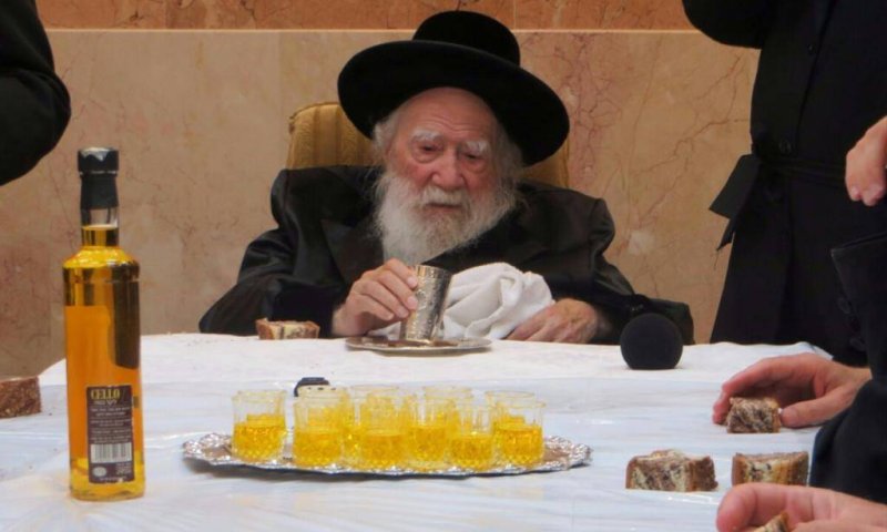 אבל בעולם החסידות: האדמו"ר מערלוי נפטר