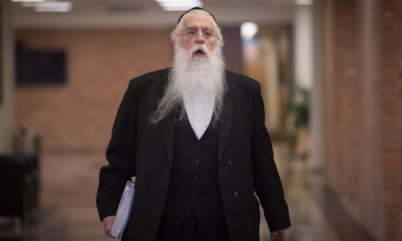 סגן שר החינוך: "אין תופעה של אפליית בנות ספרדיות"