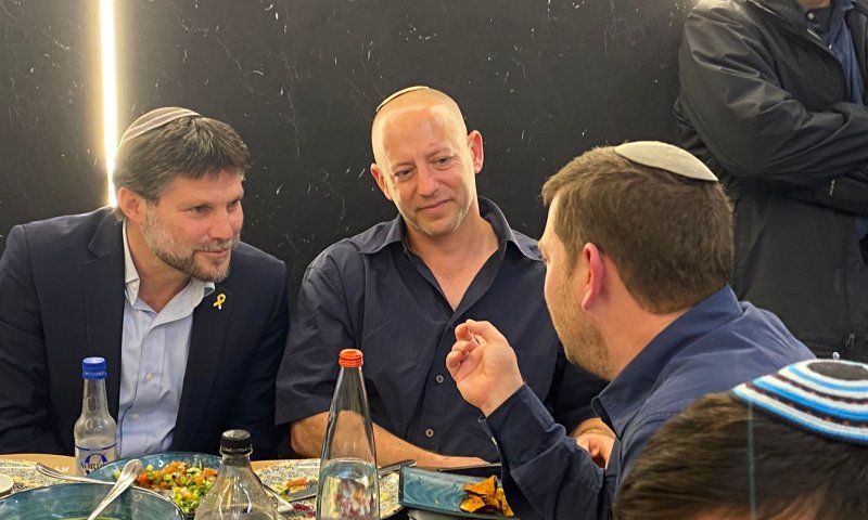 "ממשיכים בעשייה ומחזקים את האחדות"