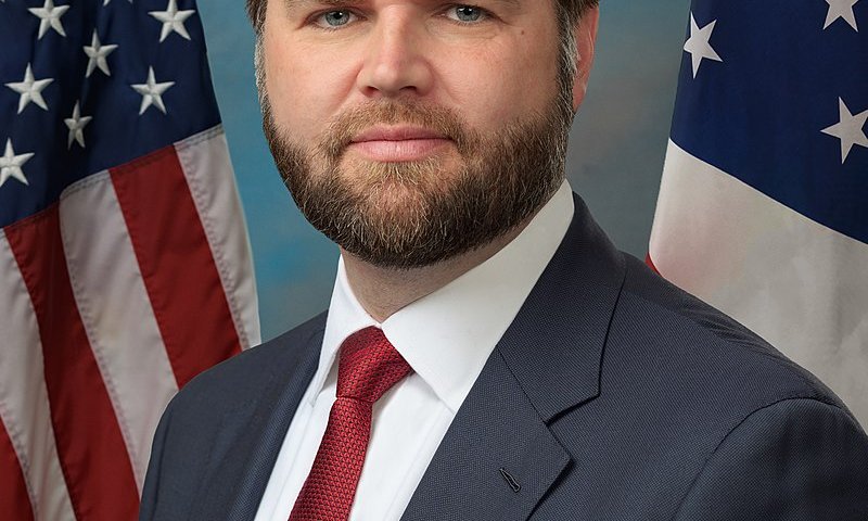 ואנס נגד ברק רביד: "הדיווח מוגזם ומוקצן, נבקר בישראל בעתיד"