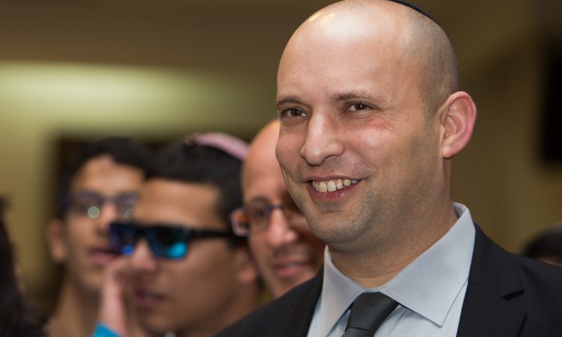 סקר: הימין נוסק, השמאל מתרסק, בנט יכול לחייך