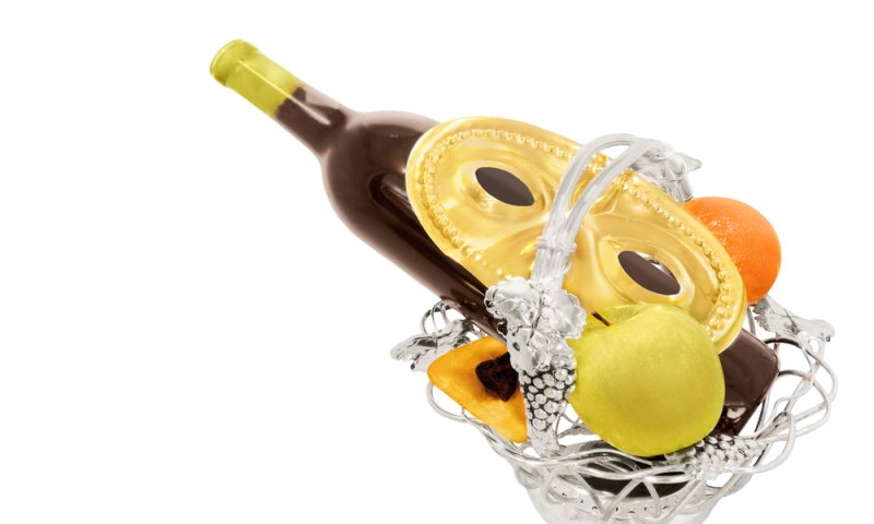 עשרה טיפים למשלוח מנות בלי לחרוג מהתקציב