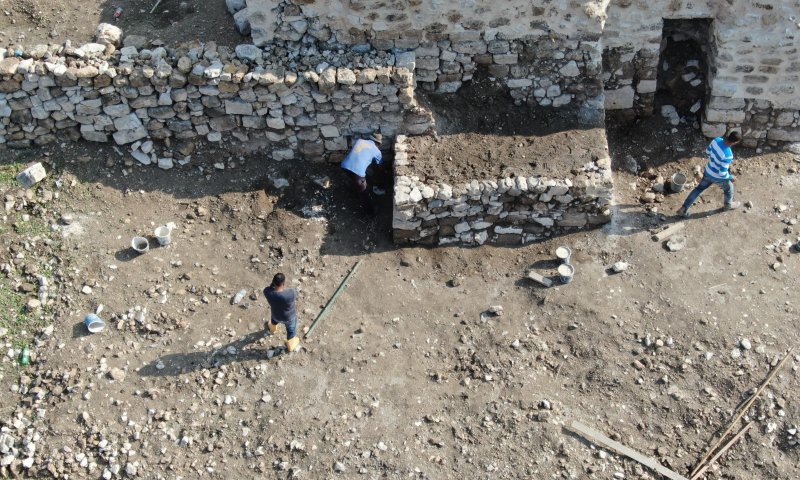 ההשתלטות הפלסטינית: הפכו אתר ארכיאולוגי &ndash; לבית