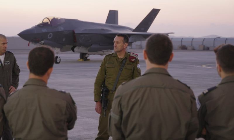 הרמטכ"ל: "טילים לשטח מדינת ישראל יענו בתגובה"