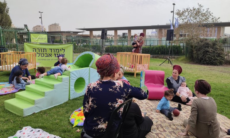 נצחון לאברכים: בג"צ מורה למדינה לתת תשובות